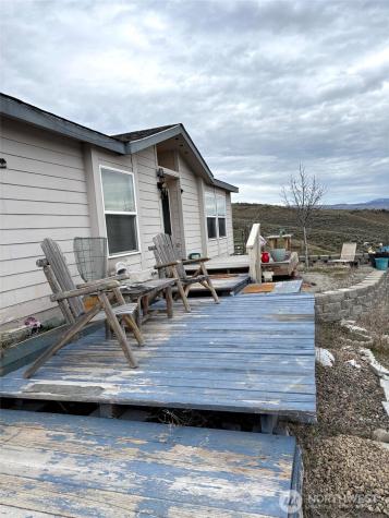 1579 Pine Creek Tonasket WA 98855