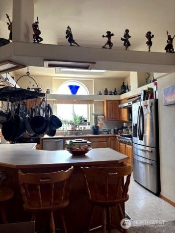 1579 Pine Creek Tonasket WA 98855