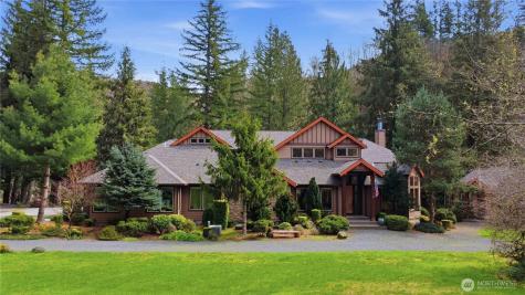 125 Royal Coachman Lane Kalama WA 98625
