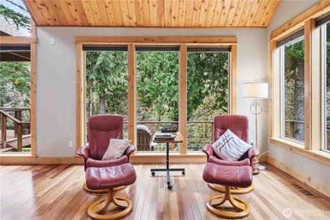 125 Royal Coachman Lane Kalama WA 98625
