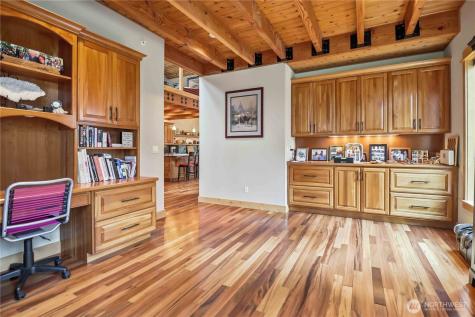 125 Royal Coachman Lane Kalama WA 98625