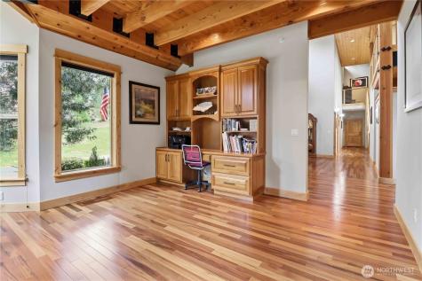 125 Royal Coachman Lane Kalama WA 98625