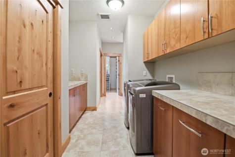 125 Royal Coachman Lane Kalama WA 98625