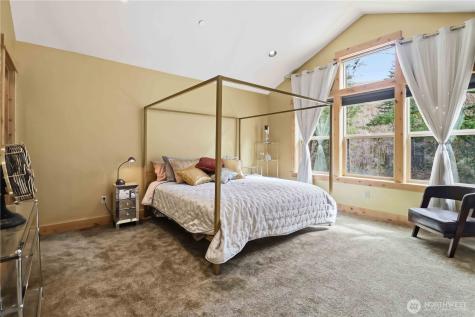 125 Royal Coachman Lane Kalama WA 98625