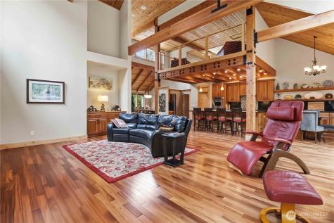 125 Royal Coachman Lane Kalama WA 98625