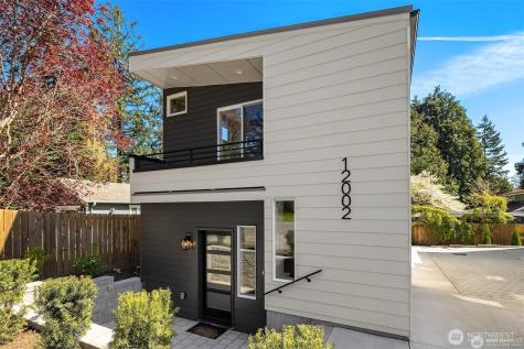 12002 20th Avenue NE Seattle WA 98125