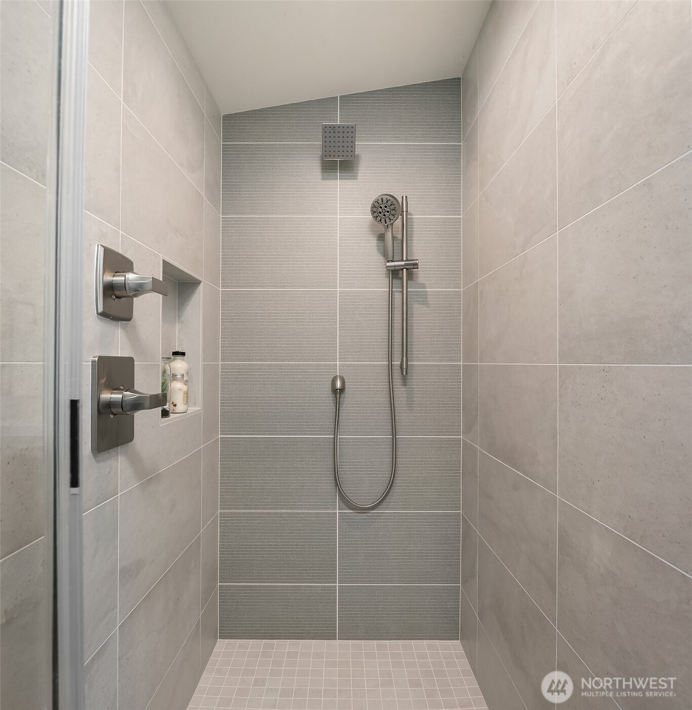 12002 20th Avenue NE Seattle WA 98125