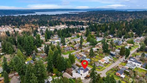 12002 20th Avenue NE Seattle WA 98125