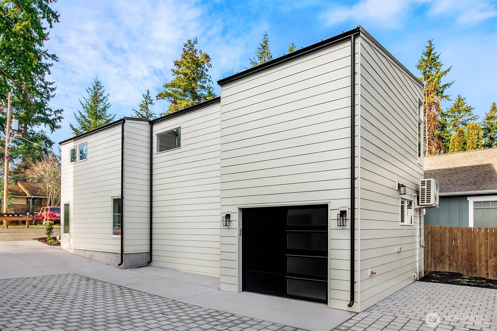 12002 20th Avenue NE Seattle WA 98125