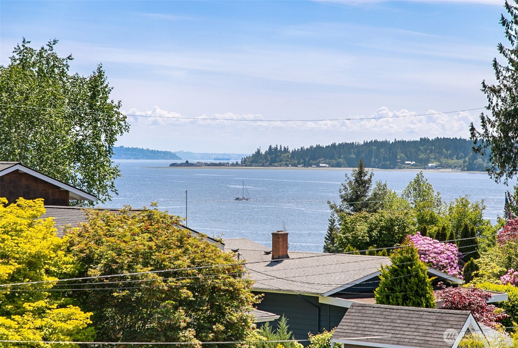 19097 Angeline Avenue NE Suquamish WA 98392