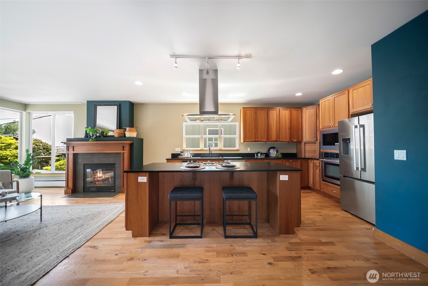 19097 Angeline Avenue NE Suquamish WA 98392