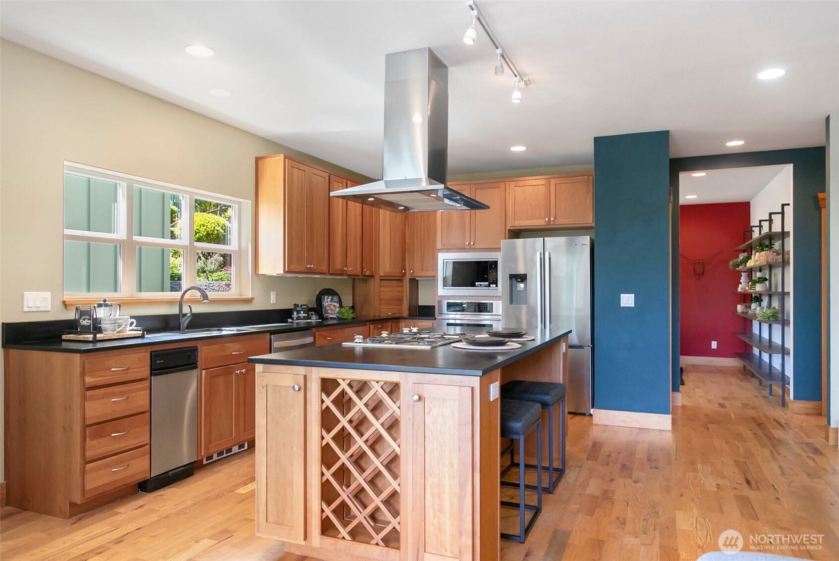 19097 Angeline Avenue NE Suquamish WA 98392