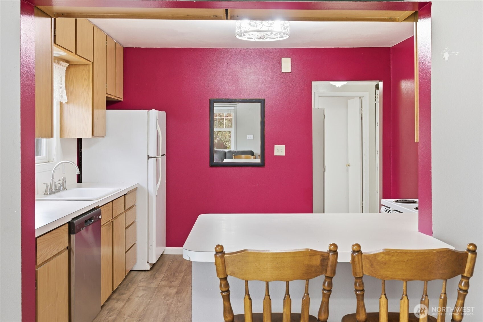 403 Queen Avenue Pe Ell WA 98572