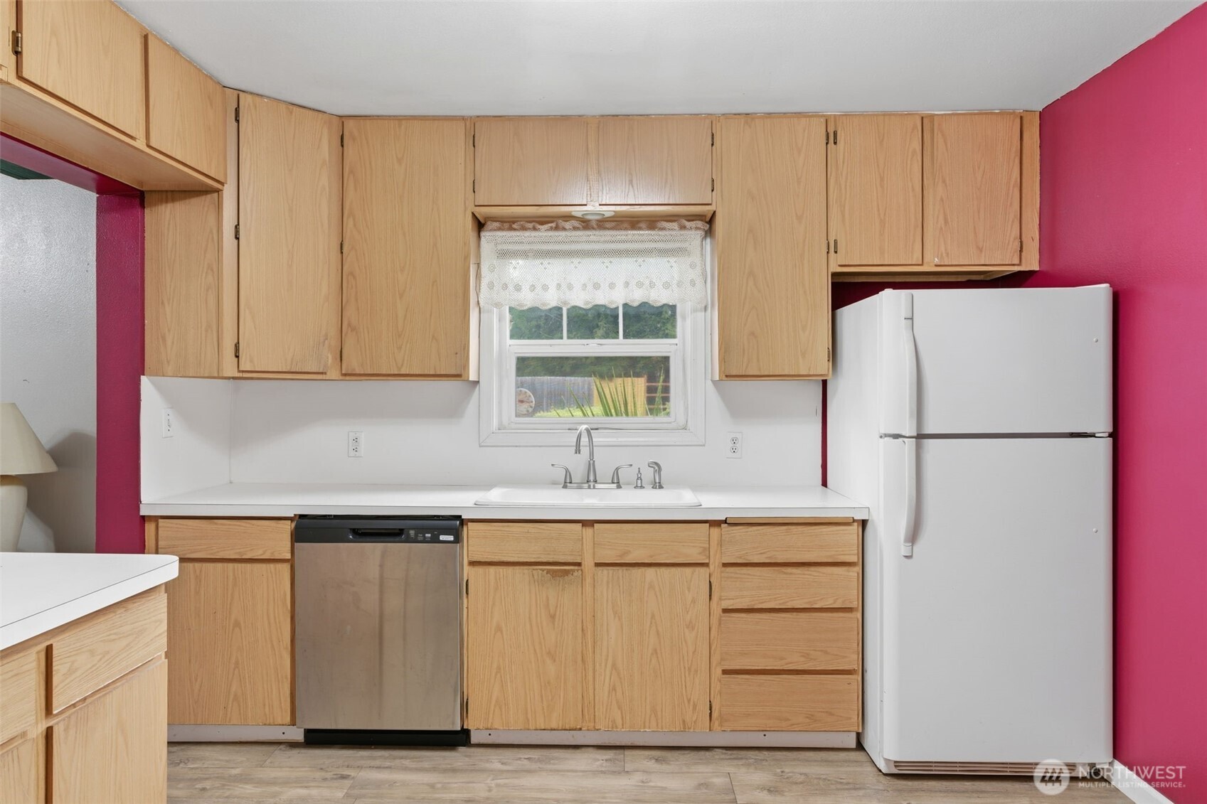 403 Queen Avenue Pe Ell WA 98572
