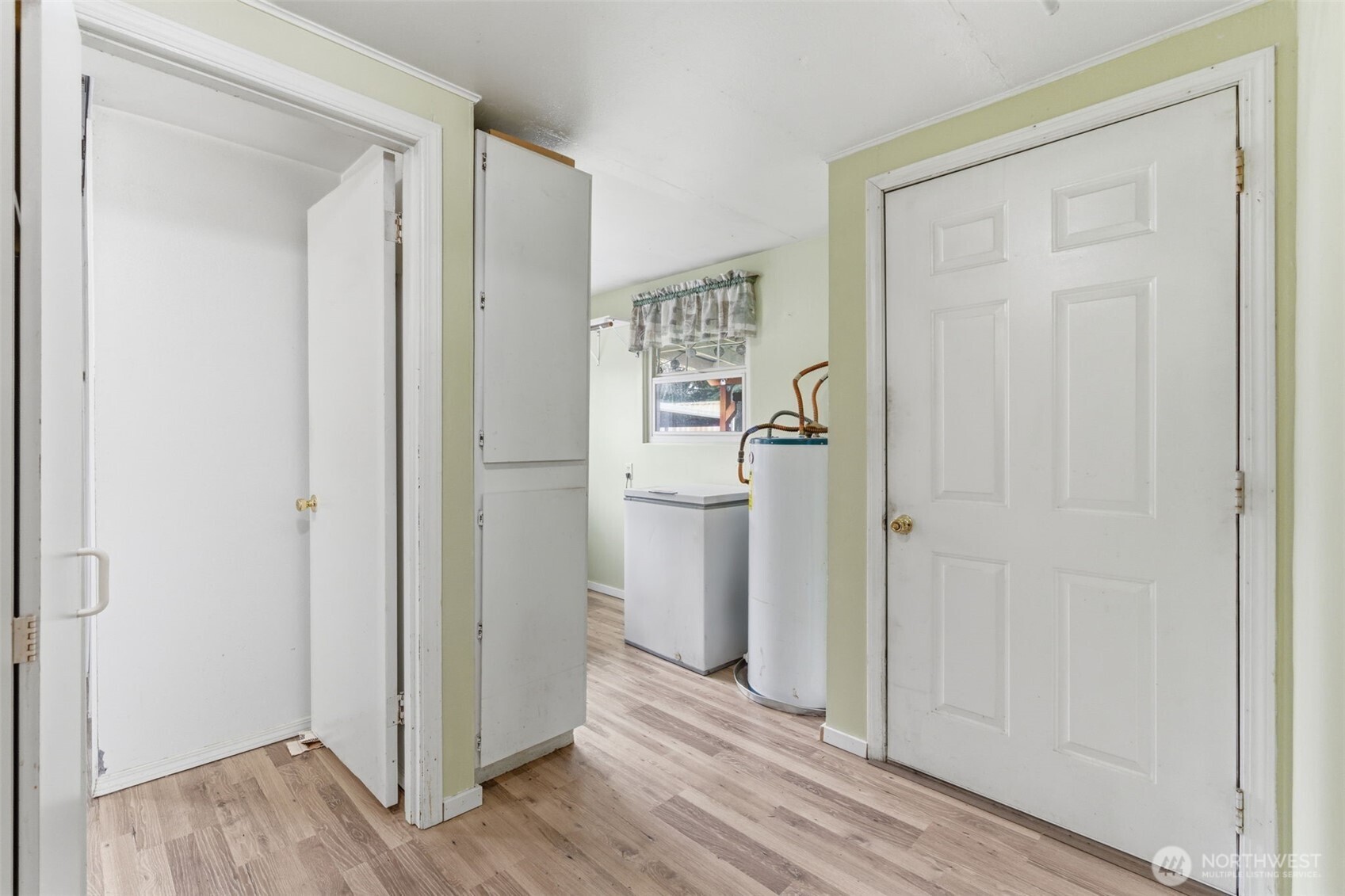 403 Queen Avenue Pe Ell WA 98572