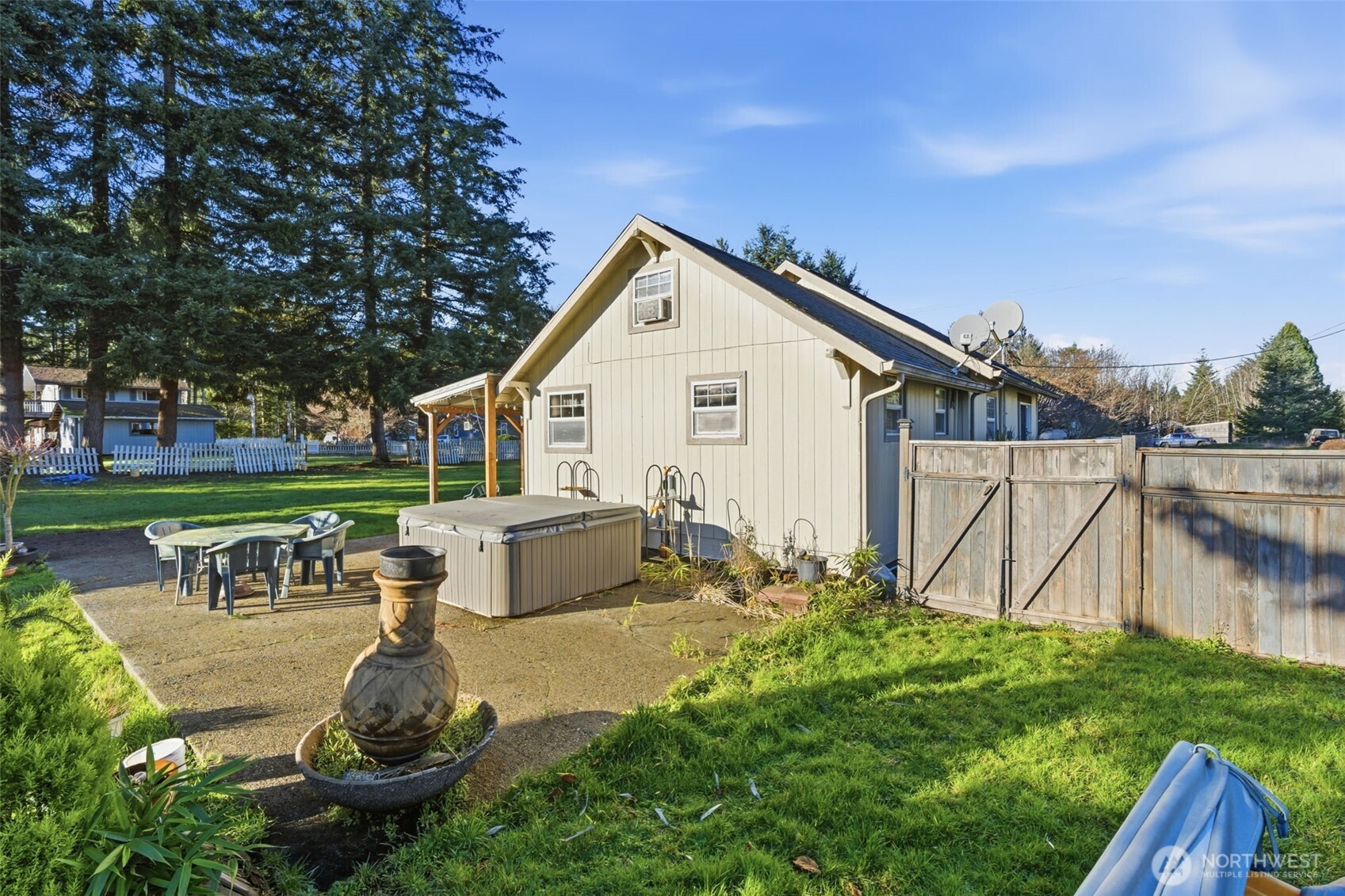 403 Queen Avenue Pe Ell WA 98572