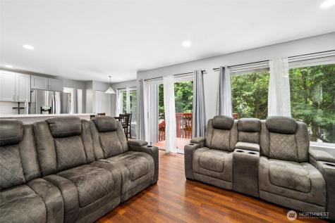 9211 64th Avenue Ct E Puyallup WA 98371