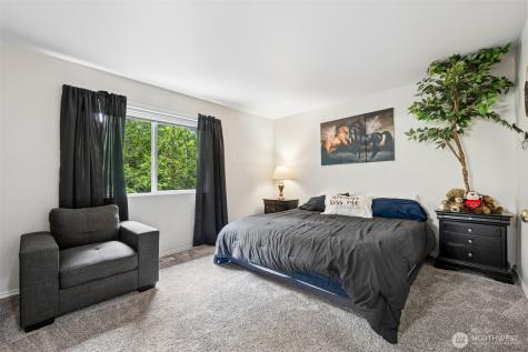 9211 64th Avenue Ct E Puyallup WA 98371