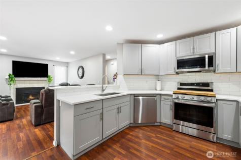 9211 64th Avenue Ct E Puyallup WA 98371