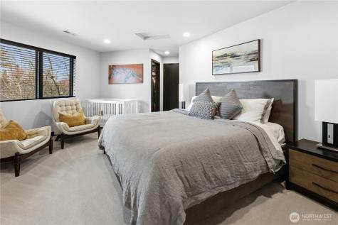 70 Cascade Key Bellevue WA 98006