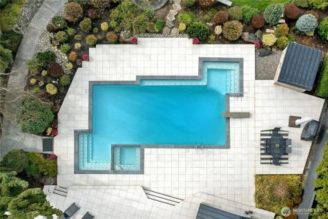 70 Cascade Key Bellevue WA 98006