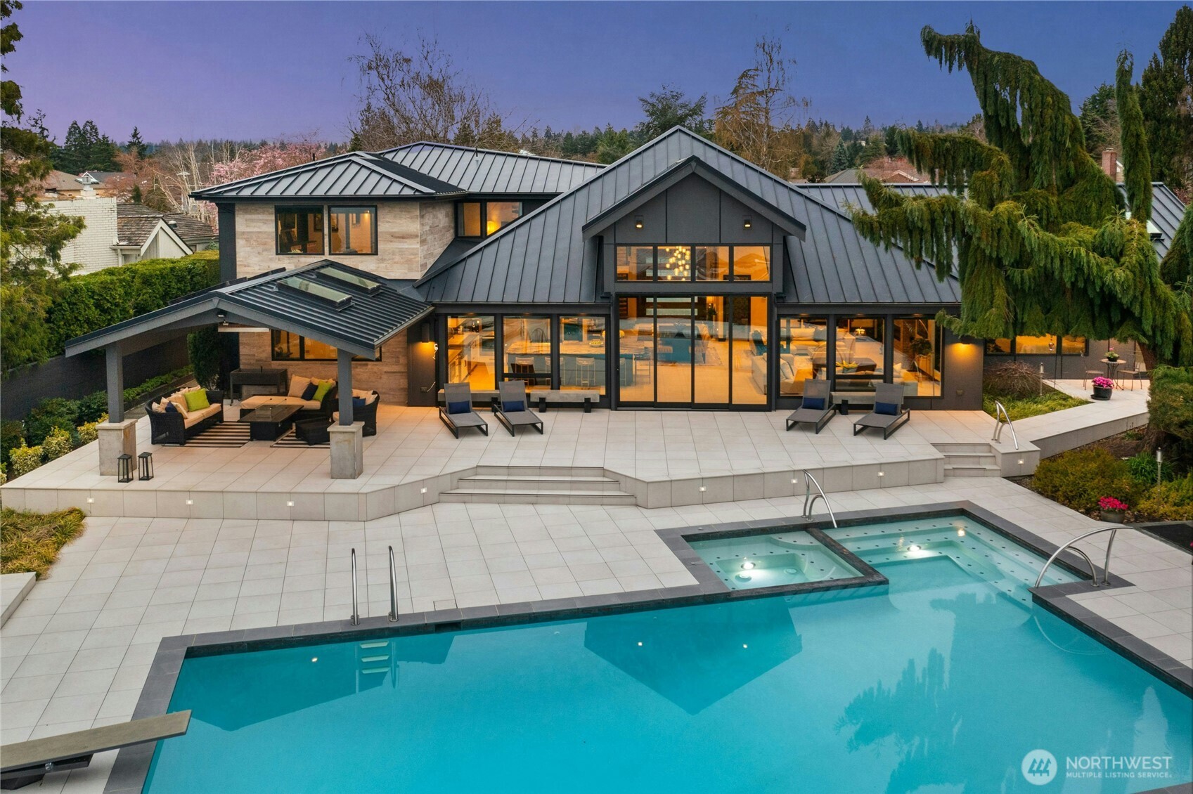 70 Cascade Key Bellevue WA 98006