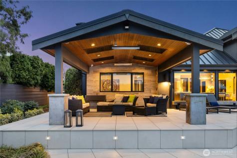 70 Cascade Key Bellevue WA 98006