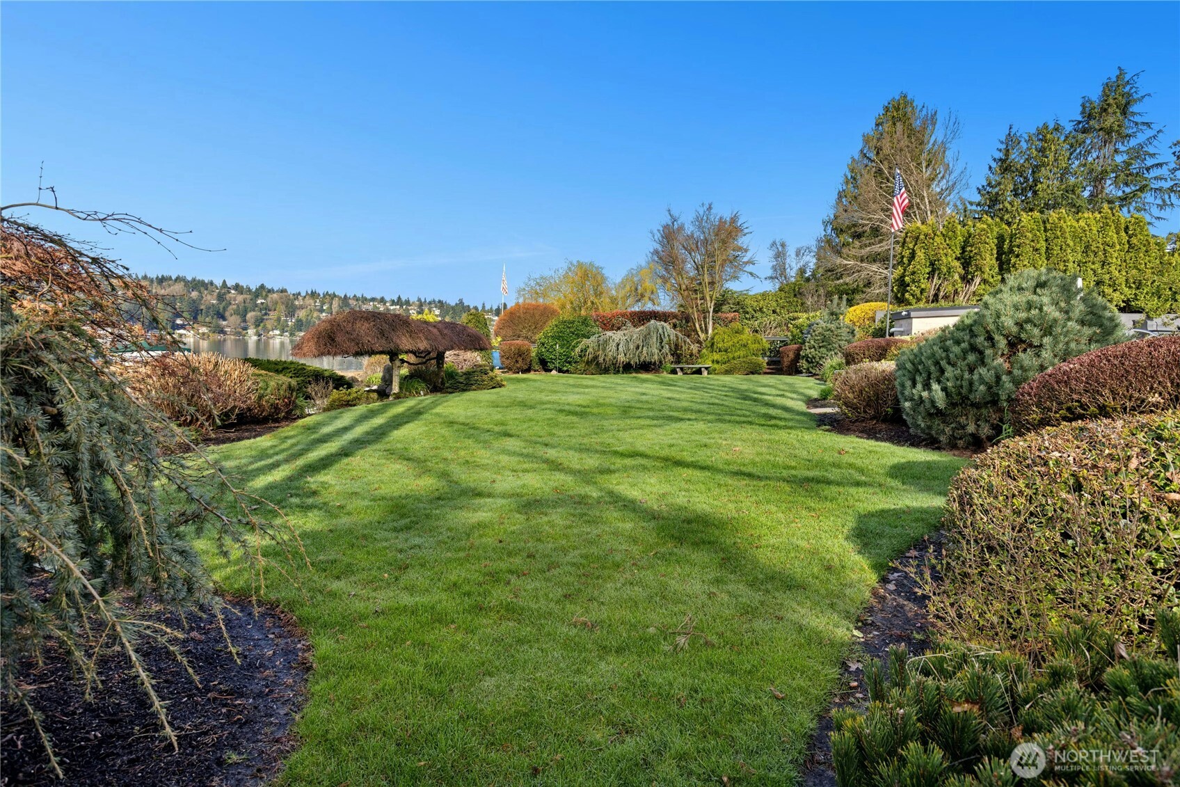 70 Cascade Key Bellevue WA 98006