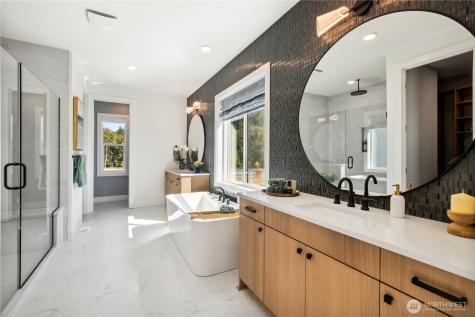 13729 SE 85th Street Newcastle WA 98059