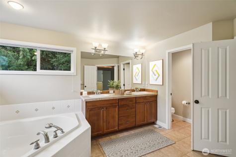 2109 263rd Lane SE Sammamish WA 98075