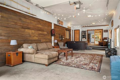 21823 Colt Road Leavenworth WA 98826