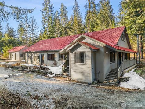 21823 Colt Road Leavenworth WA 98826