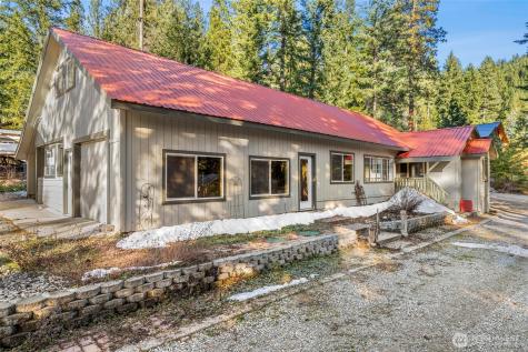 21823 Colt Road Leavenworth WA 98826