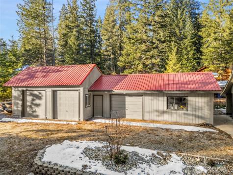 21823 Colt Road Leavenworth WA 98826