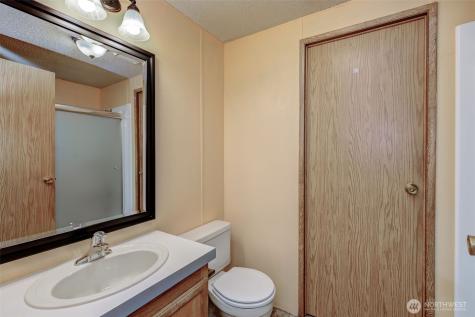 1706 Twin Peaks Drive Wenatchee WA 98801