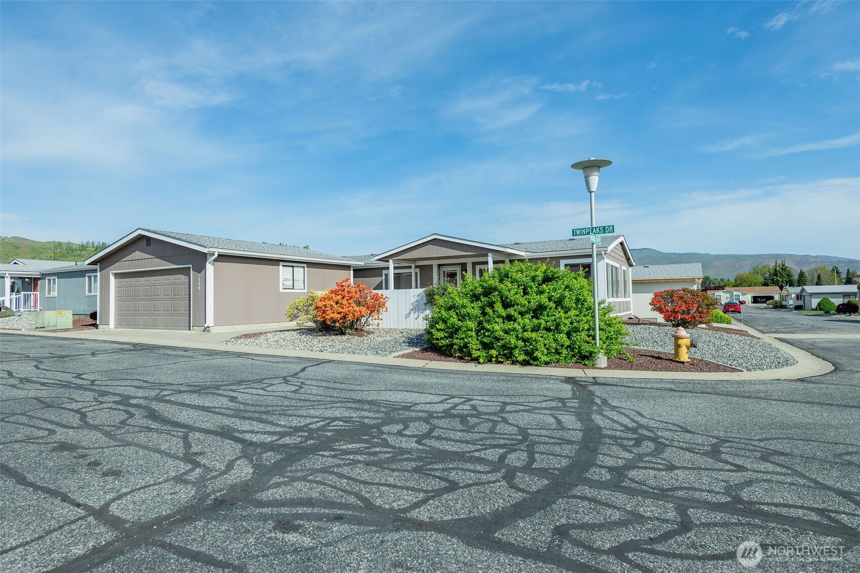 1706 Twin Peaks Drive Wenatchee WA 98801