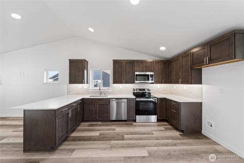 4322 W Redhead Avenue Moses Lake WA 98837