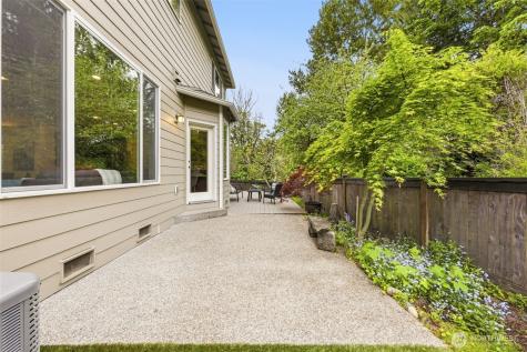 18928 10th Drive SE Bothell WA 98012