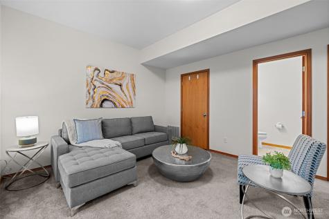 23727 80th Court W Shoreline WA 98026