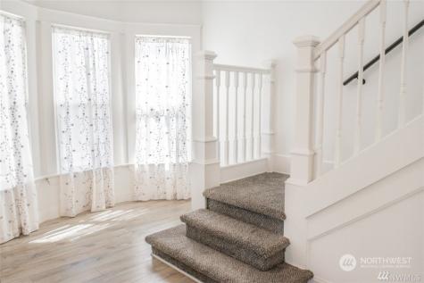 4810 S 3rd Avenue Everett WA 98203