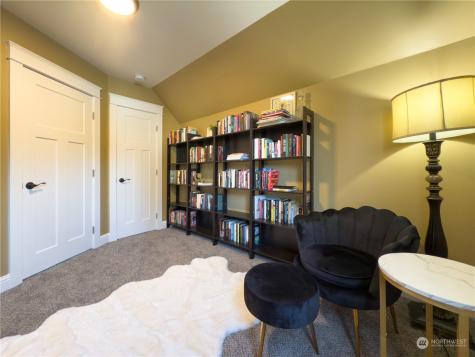 4810 S 3rd Avenue Everett WA 98203