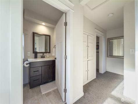 4810 S 3rd Avenue Everett WA 98203