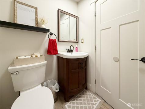 4810 S 3rd Avenue Everett WA 98203