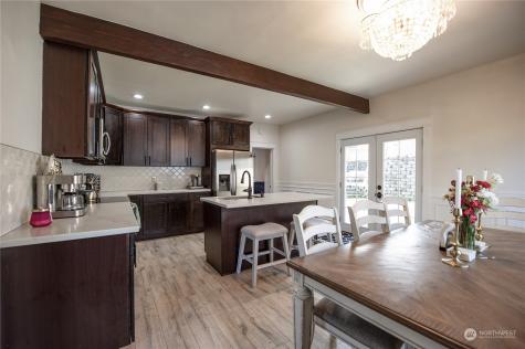 4810 S 3rd Avenue Everett WA 98203