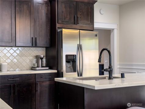 4810 S 3rd Avenue Everett WA 98203