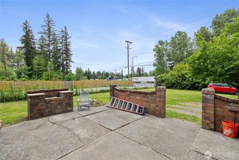 12413 Canyon Road Puyallup WA 98373