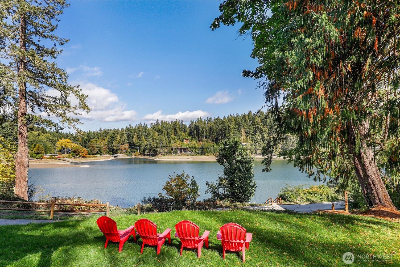 9322 Glencove Road NW Gig Harbor WA 98329