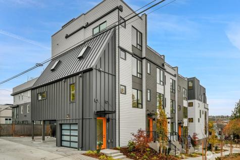 2374 Franklin Avenue E Seattle WA 98102