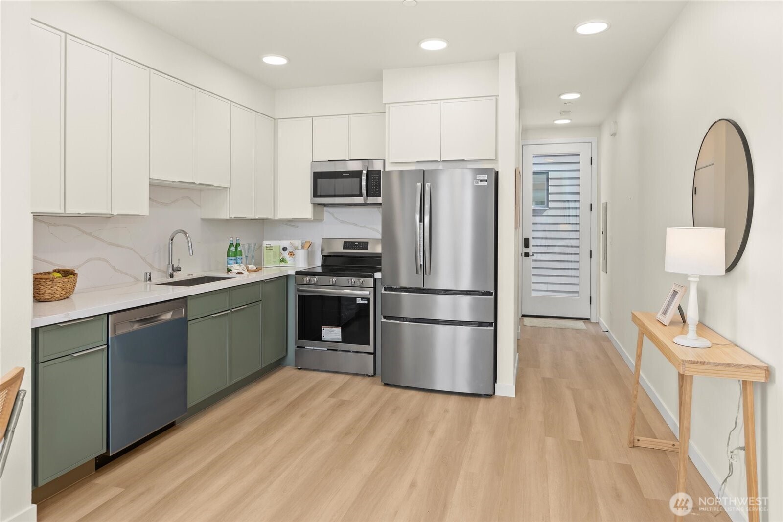 2374 Franklin Avenue E Seattle WA 98102