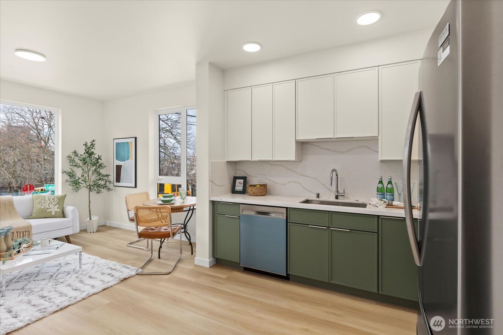 2374 Franklin Avenue E Seattle WA 98102